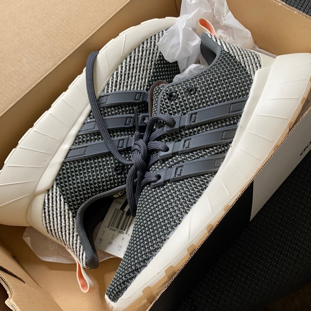 Adidas Women’s Questar Flow Running Sneakers